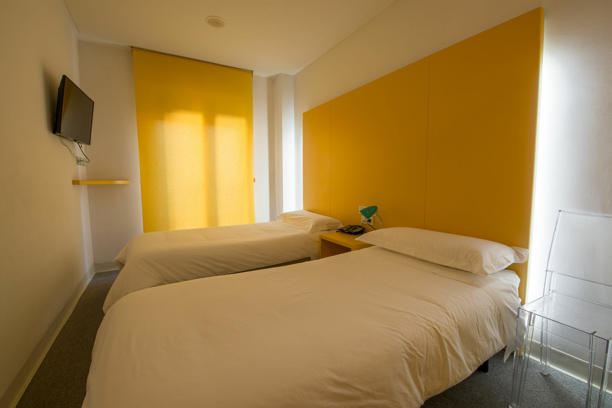Hostal Albany León Buitenkant foto
